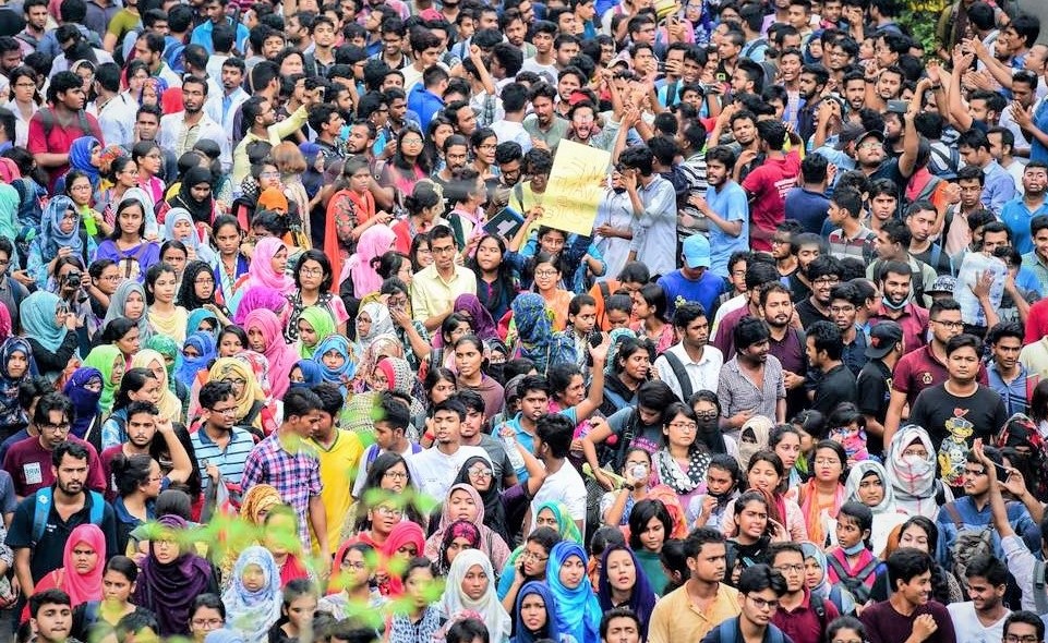 Safe road movement in Bangladesh and the road traffic casualties that kill 1.35 million people every year in the world