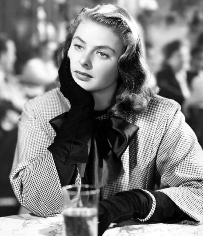 Beautiful Ingrid Bergman. Casablanca movie review.