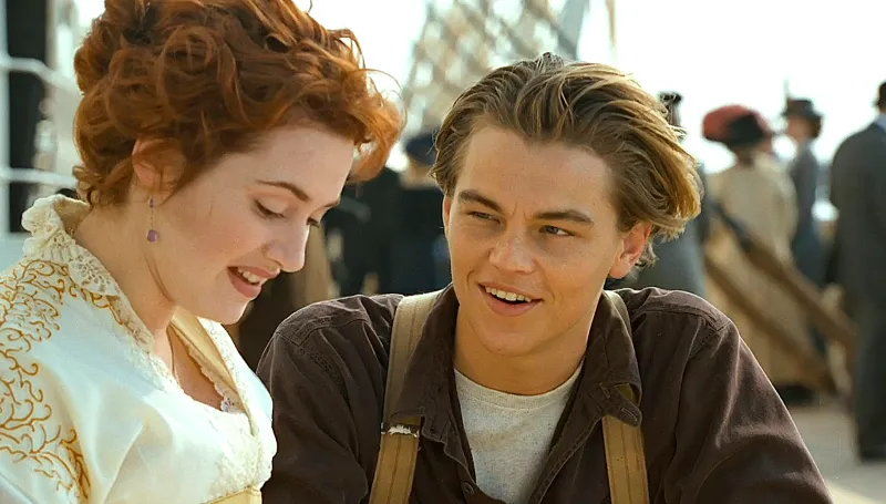 Leonardo DiCaprio and Kate Winslet in Titanic (1997)