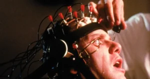 A Clockwork Orange (1971) Plot Summary: Brutal Nights, Bright Warning